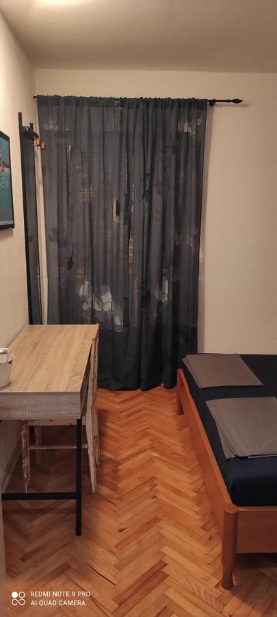 Apartamento Mala Tonina Tučepi Exterior foto